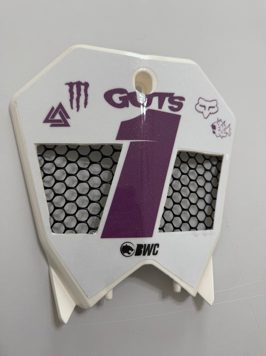 Rtr vented front plate with decal